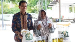 Bantuan Pangan 2026: Bulog Salurkan Beras dan Minyak Goreng untuk Penerima di Seluruh Wilayah