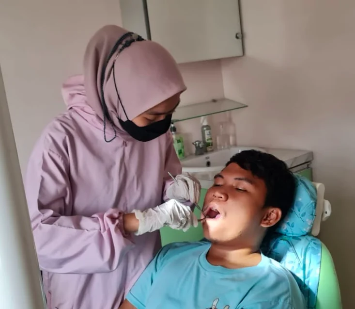 Biaya Implan Gigi Terbaru 2026: Panduan Lengkap Perawatan