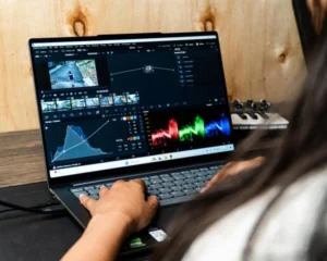 Lenovo Legion 7i Gen 10: Performa Tinggi Desain Elegan 2026