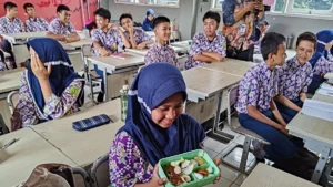 Potensi Hemat Anggaran Makan Bergizi Gratis 2026 Mencapai Rp20 Triliun
