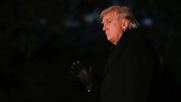 Trump Ancam Kuba - Presiden AS Isyaratkan Aksi Militer Setelah Iran