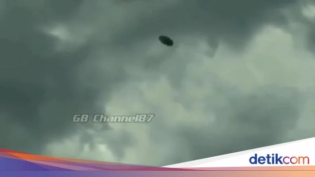 Benda langit di Malang bukan rudal, BMKG berikan penjelasan resmi