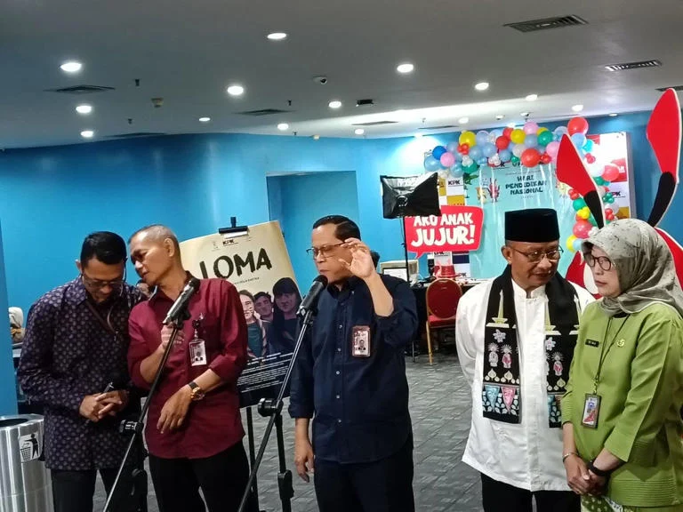 Budaya Menyontek dan Psikologi Islam: Ancaman Integritas 2026