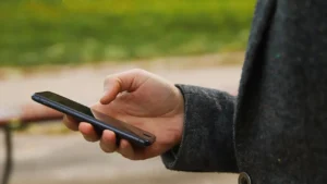 Dugaan Kartel Pinjol: OJK Hormati Putusan Sanksi KPPU