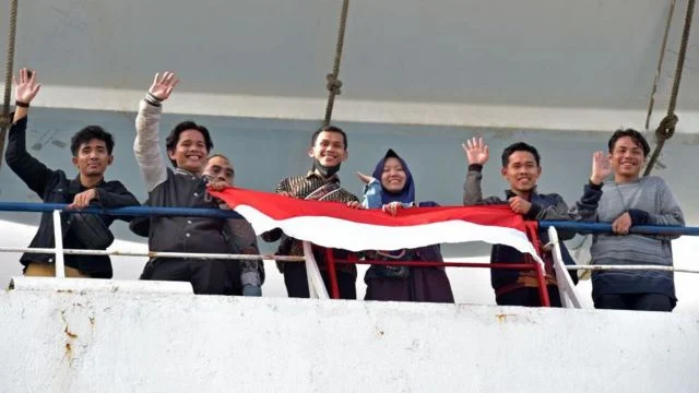 Evakuasi WNI di Iran Tahap Ke-3: Pemerintah Selamatkan 45 Orang