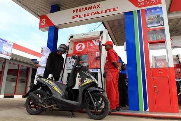 Harga Pertalite Batal Naik April: Dampak dan Risiko Ekonomi 2026