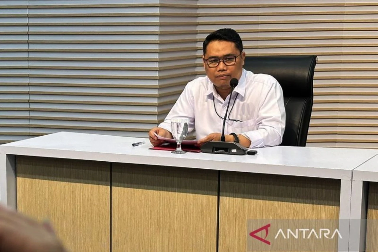 Kasus kuota haji KPK memeriksa sejumlah PIHK terkait dugaan korupsi