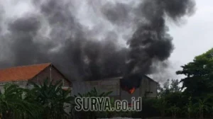 Ledakan Pabrik Baja Sidoarjo Tewaskan Pekerja dan Rusak Rumah