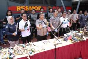 Perakit Senjata Api Ilegal Ki Bedil Ditangkap Bareskrim