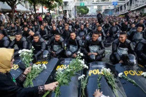 Petugas Damkar Dibegal di Gambir, Alami Luka Kekerasan Brutal