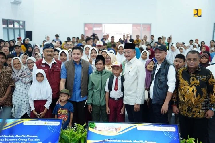 Proyek Sekolah Rakyat Nganjuk Lamban, Menteri PU Dody Hanggodo Geram