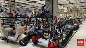 Sepeda Listrik Transmart Tawarkan Diskon Jutaan Rupiah Hari Ini