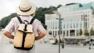 Tips Backpacker Eropa 2026: Cara Hemat Internet dan Budget